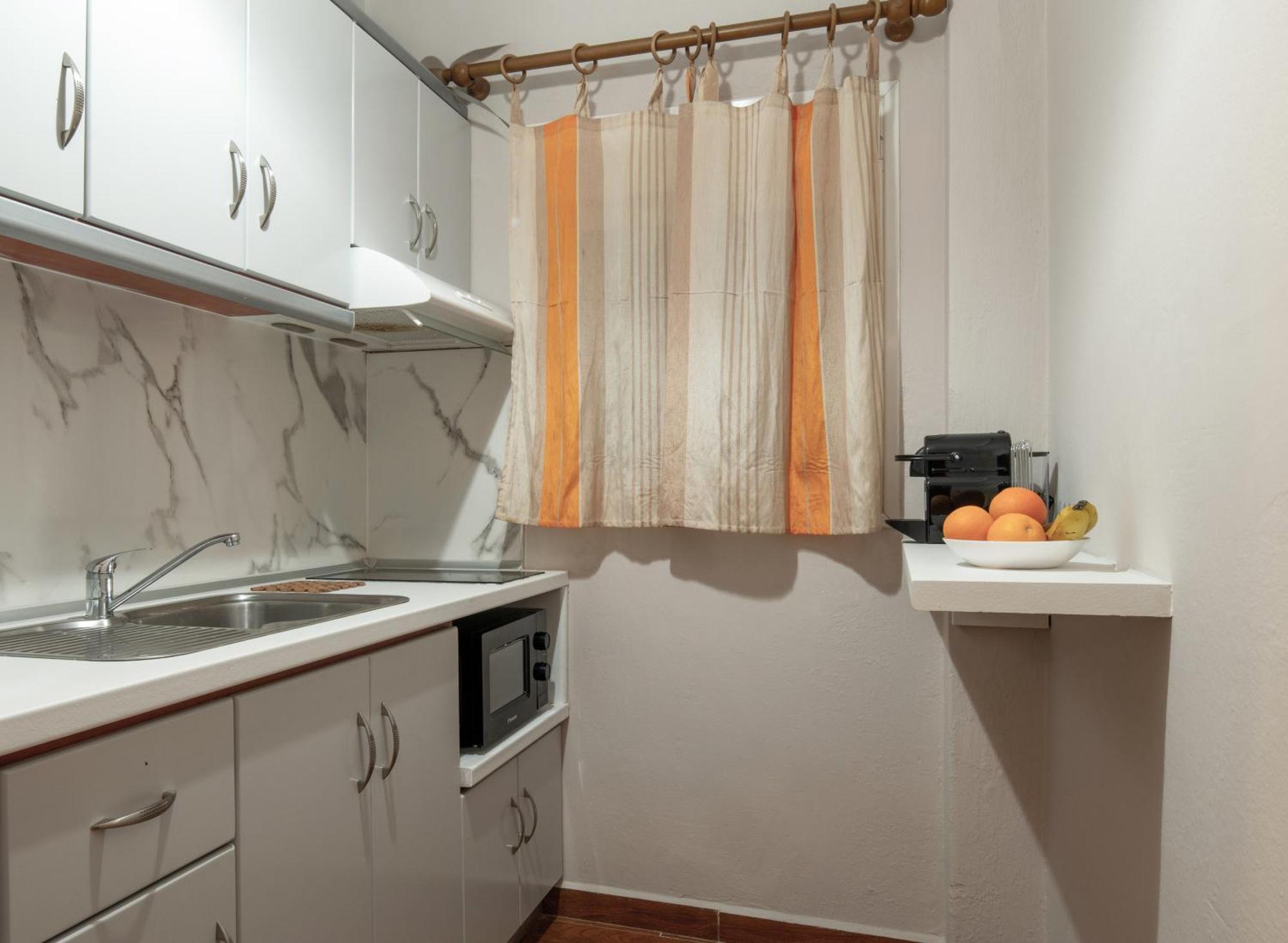 Apartment House Giota Sarti
